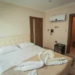 Ξενοδοχείο Luxor *