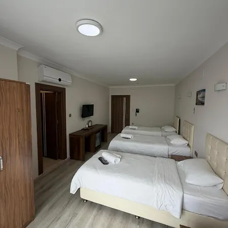 Hotel Luxor